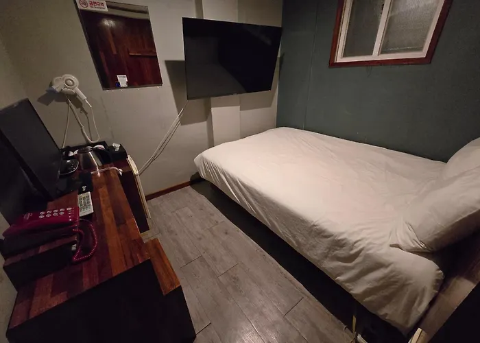 A 모텔